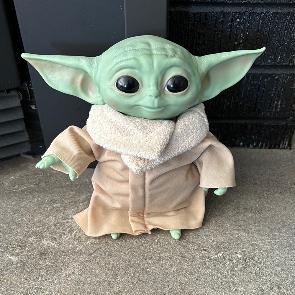 Star Wars Baby Yoda Plush Toy